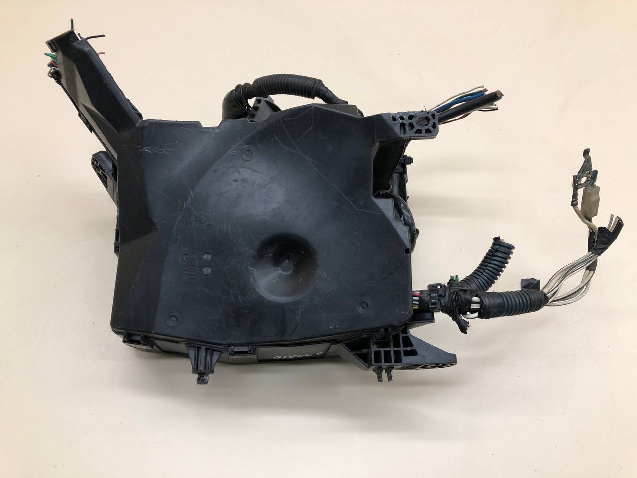 Блок предохранителей Toyota Corolla E150 2006-2013 Блок предохранителей Toyota Corolla E150 2006-2013