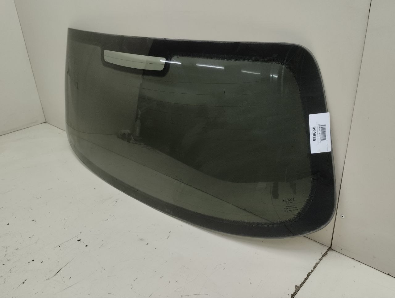 Стекло заднее Fiat Albea 2002-2012 Стекло заднее Fiat Albea 2002-2012