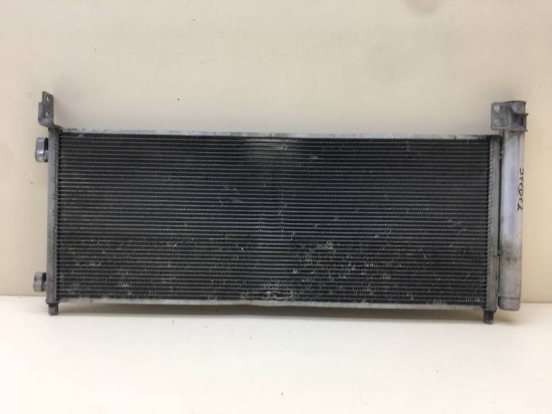 Радиатор кондиционера (конденсер) Toyota Rav 4 (XA40) 2013-2019