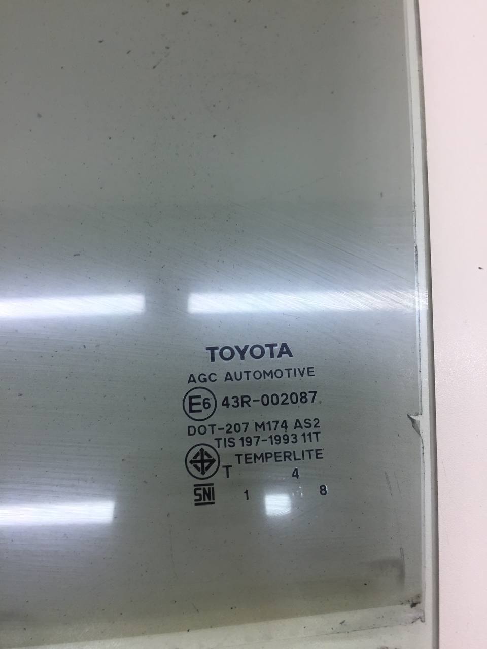 Стекло двери задней левой Toyota Camry (V50) 2011-2017