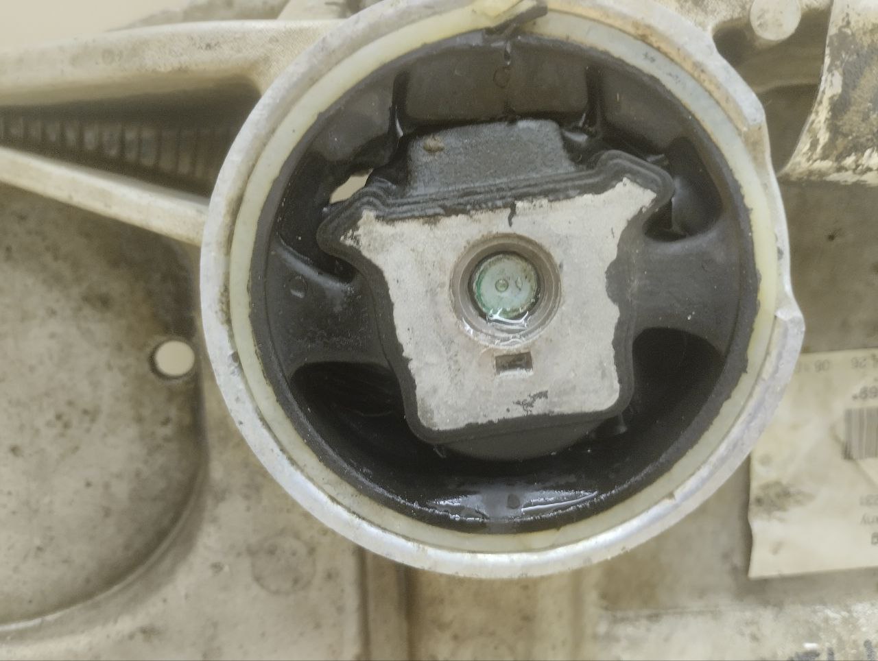 Балка подмоторная Skoda Octavia (A5 1Z-) 2004-2013 Балка подмоторная Skoda Octavia (A5 1Z-) 2004-2013