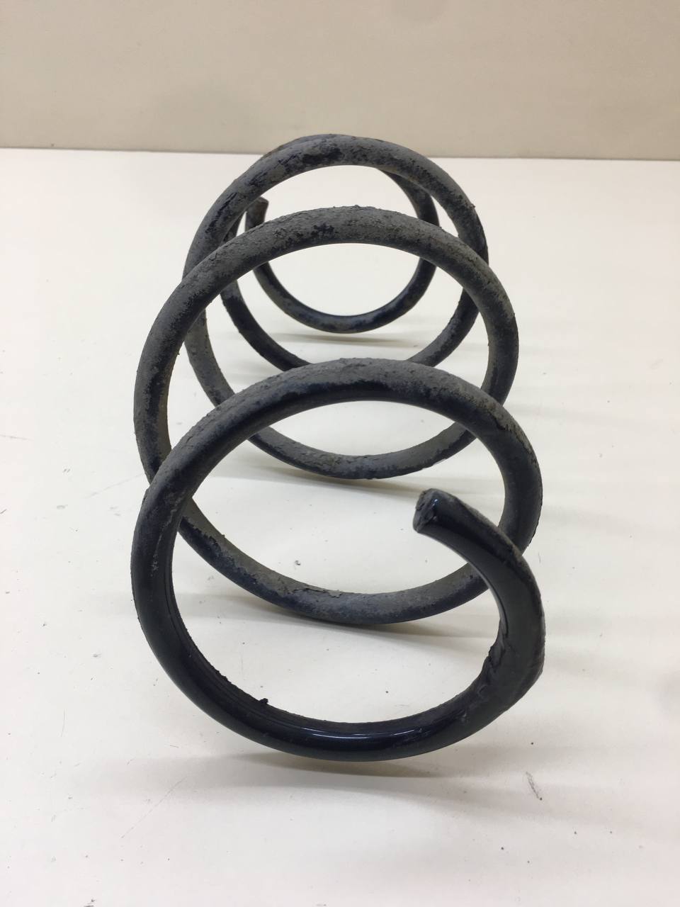 Пружина передняя Toyota Corolla E180 2013-2019