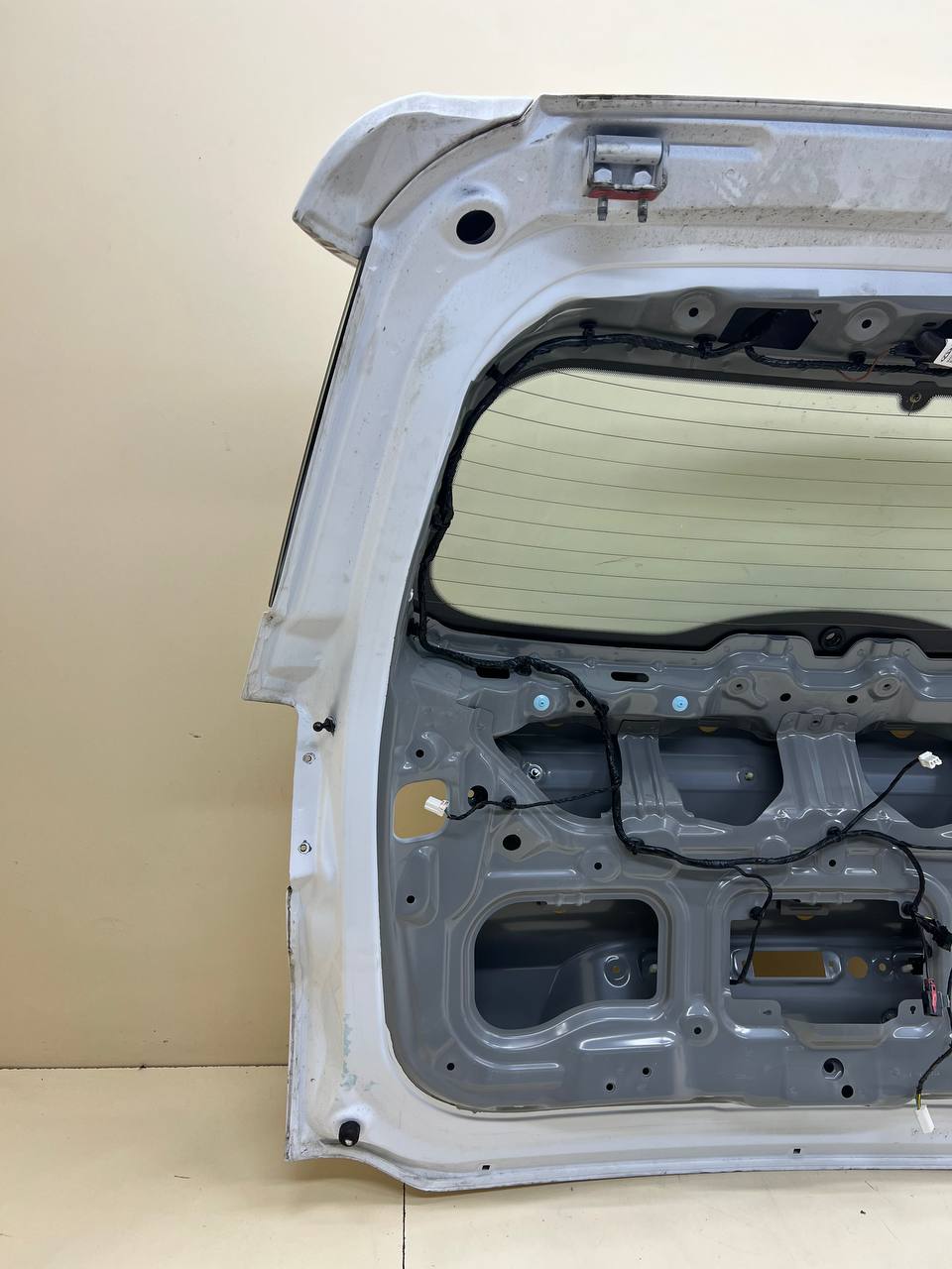 Дверь багажника со стеклом Chery Tiggo 4 Pro 2021>