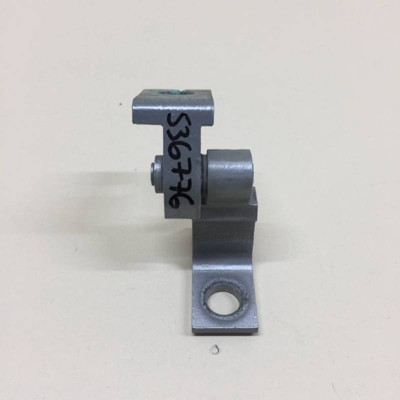 Петля двери Volkswagen Polo (MK5) 2011-2020 Петля двери Volkswagen Polo (MK5) 2011-2020
