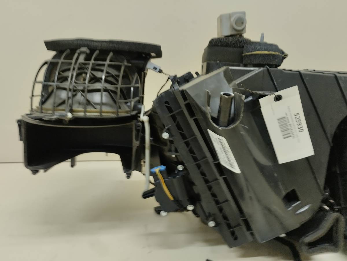 Корпус отопителя Audi Q7 (4L) 2005-2015