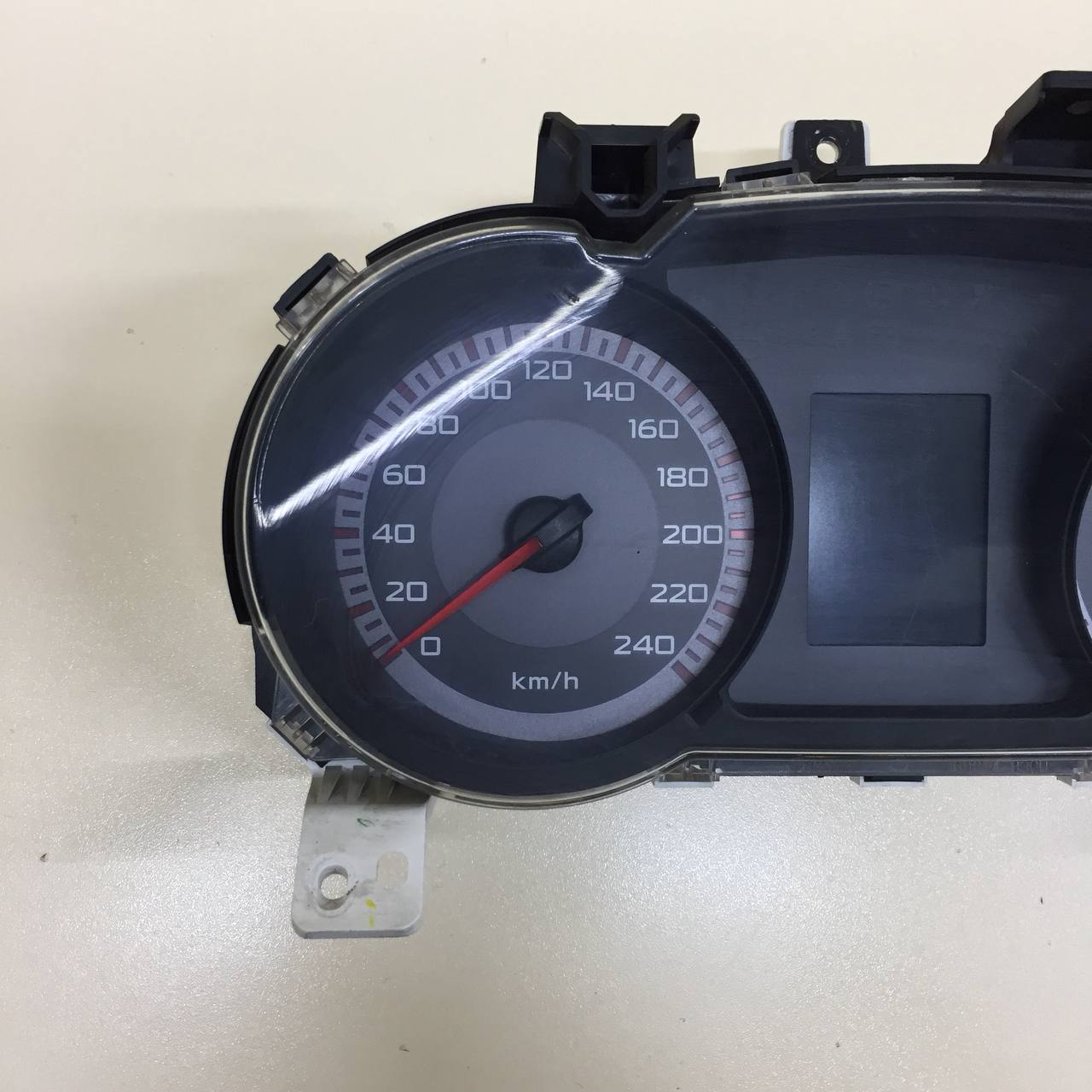Панель приборов Mitsubishi Lancer X (CX, CY) 2007> Панель приборов Mitsubishi Lancer X (CX, CY) 2007>