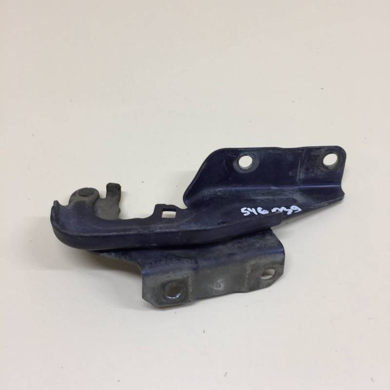 Петля капота левая Mitsubishi Lancer X (CX, CY) 2007> Петля капота левая Mitsubishi Lancer X (CX, CY) 2007>