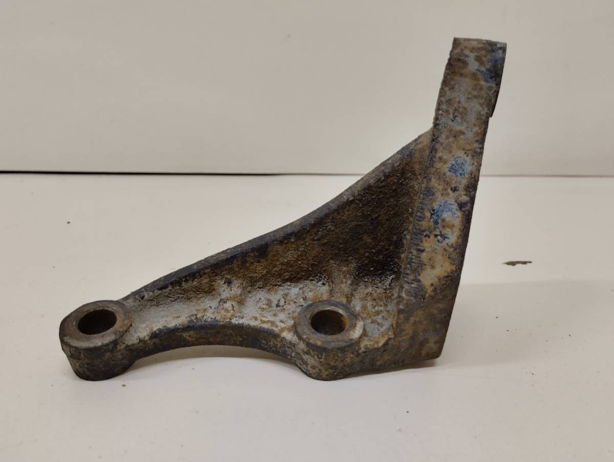 Опора раздаточной коробки Hyundai ix55 2007-2013 Опора раздаточной коробки Hyundai ix55 2007-2013