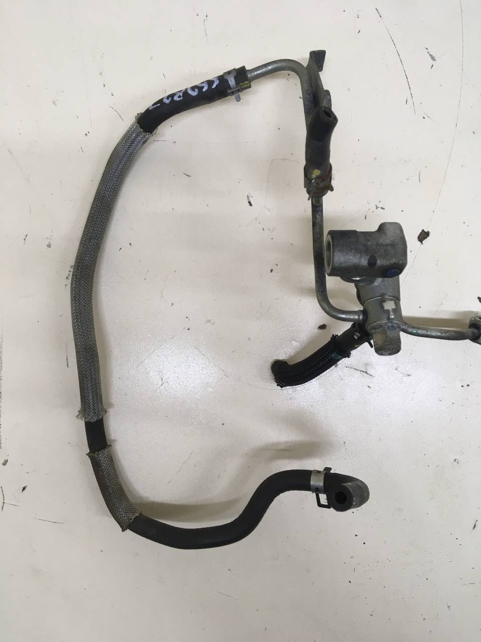 Трубка топливная Toyota Rav 4 (XA40) 2013-2019 Трубка топливная Toyota Rav 4 (XA40) 2013-2019