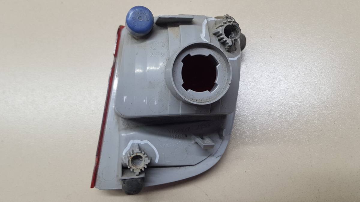 Фонарь задний в бампер левый Lexus LX570 (J200) 2007-2015