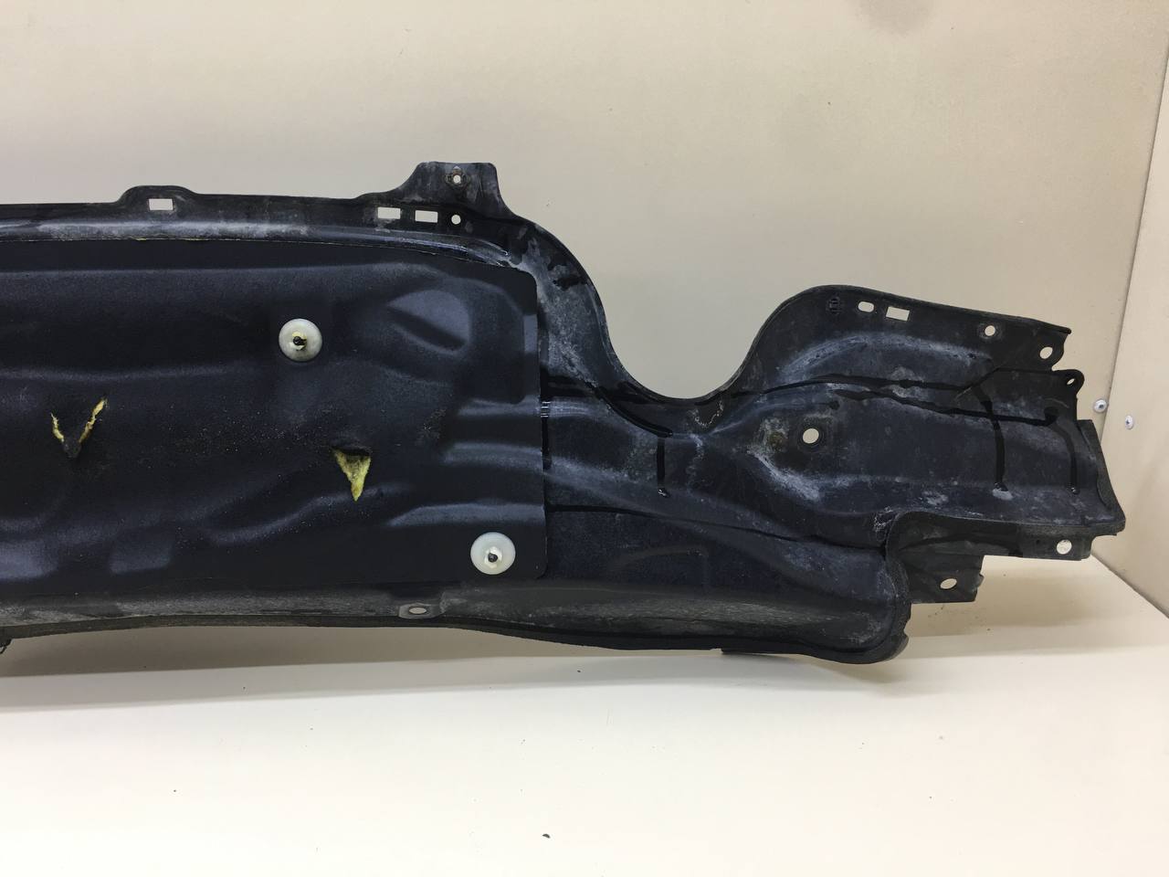 Водосток Toyota Auris (E150) 2006-2012