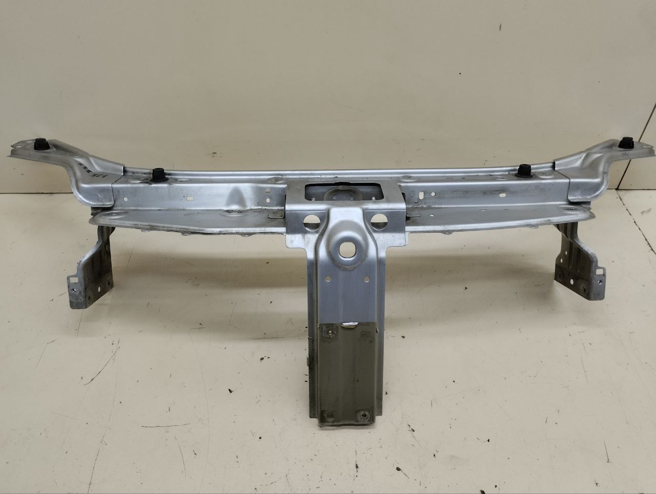 Панель передняя Renault Sandero Stepway (5S) 2014-2022 Панель передняя Renault Sandero Stepway (5S) 2014-2022