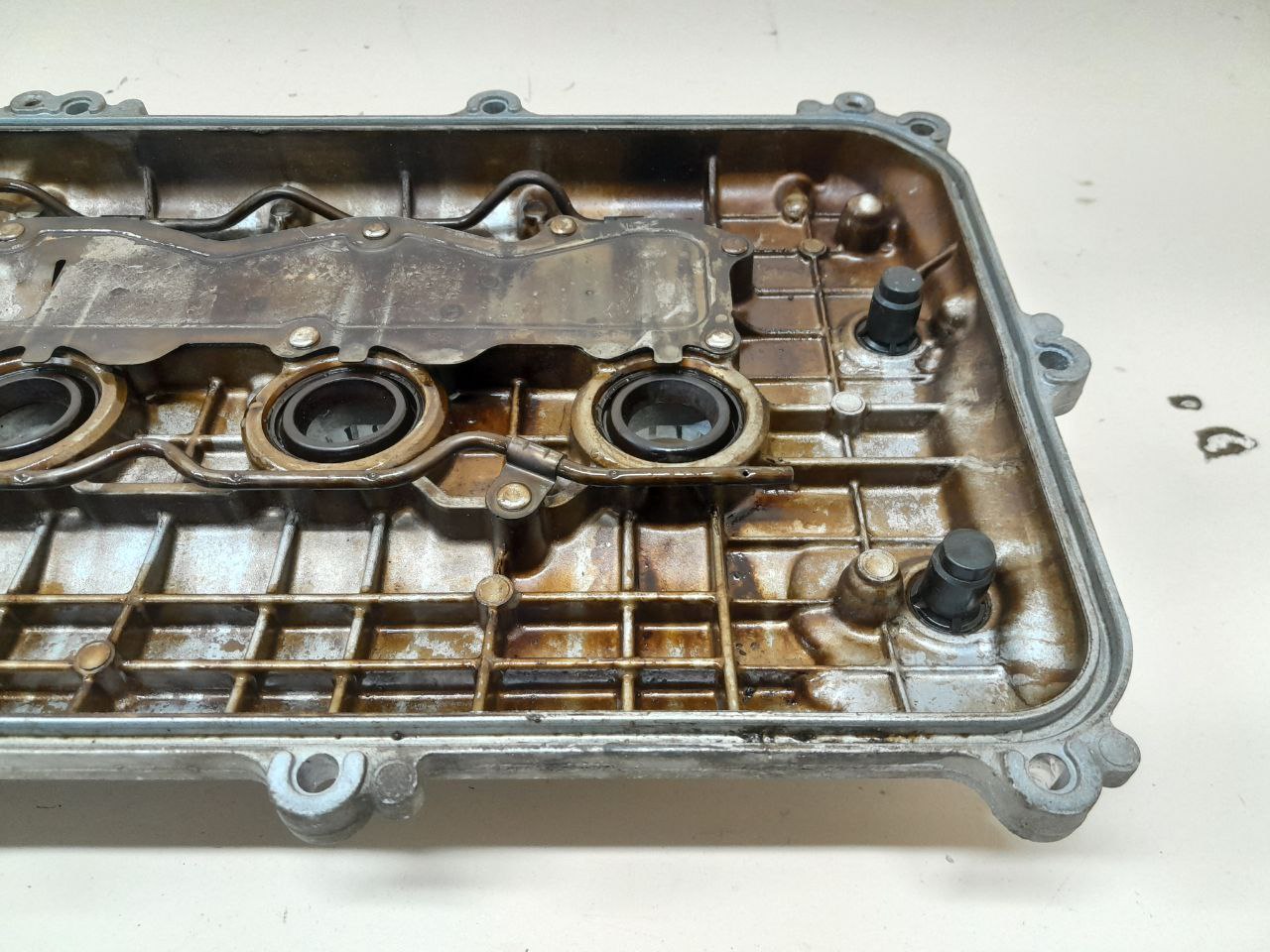 Крышка головки блока (клапанная) Toyota Rav 4 (A30) 2006-2013 Крышка головки блока (клапанная) Toyota Rav 4 (A30) 2006-2013