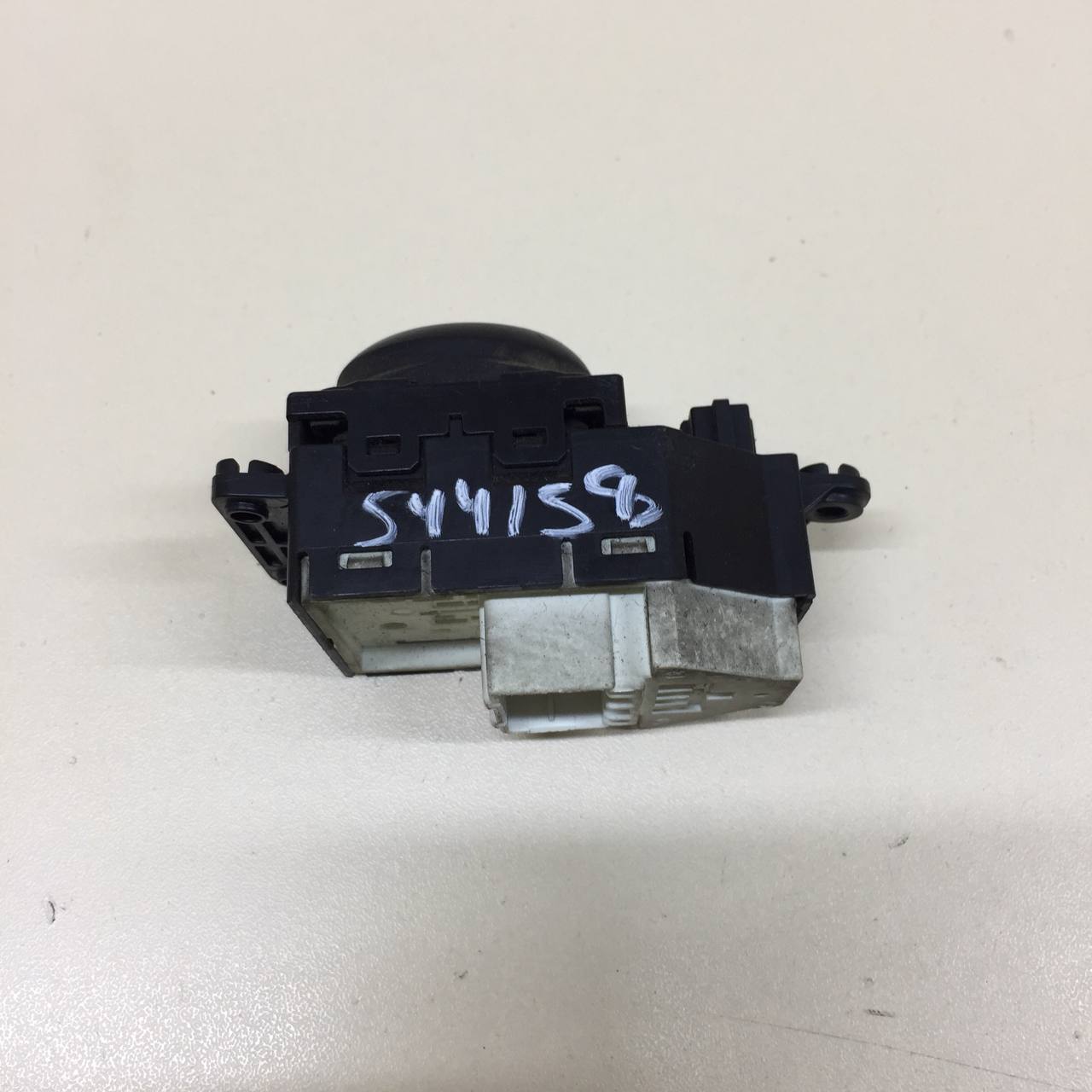 Переключатель регулировки зеркала Hyundai Solaris (RB) 2010-2017