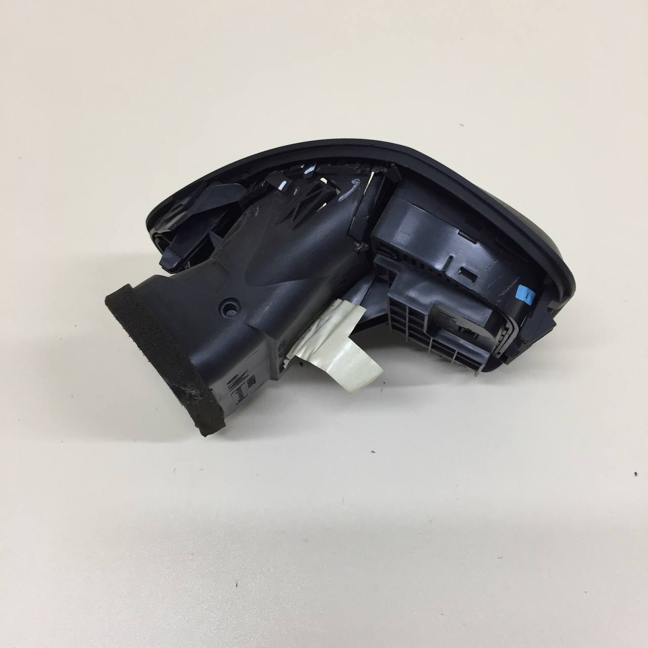 Дефлектор воздушный Citroen Grand C4 Picasso 2006-2014 Дефлектор воздушный Citroen Grand C4 Picasso 2006-2014