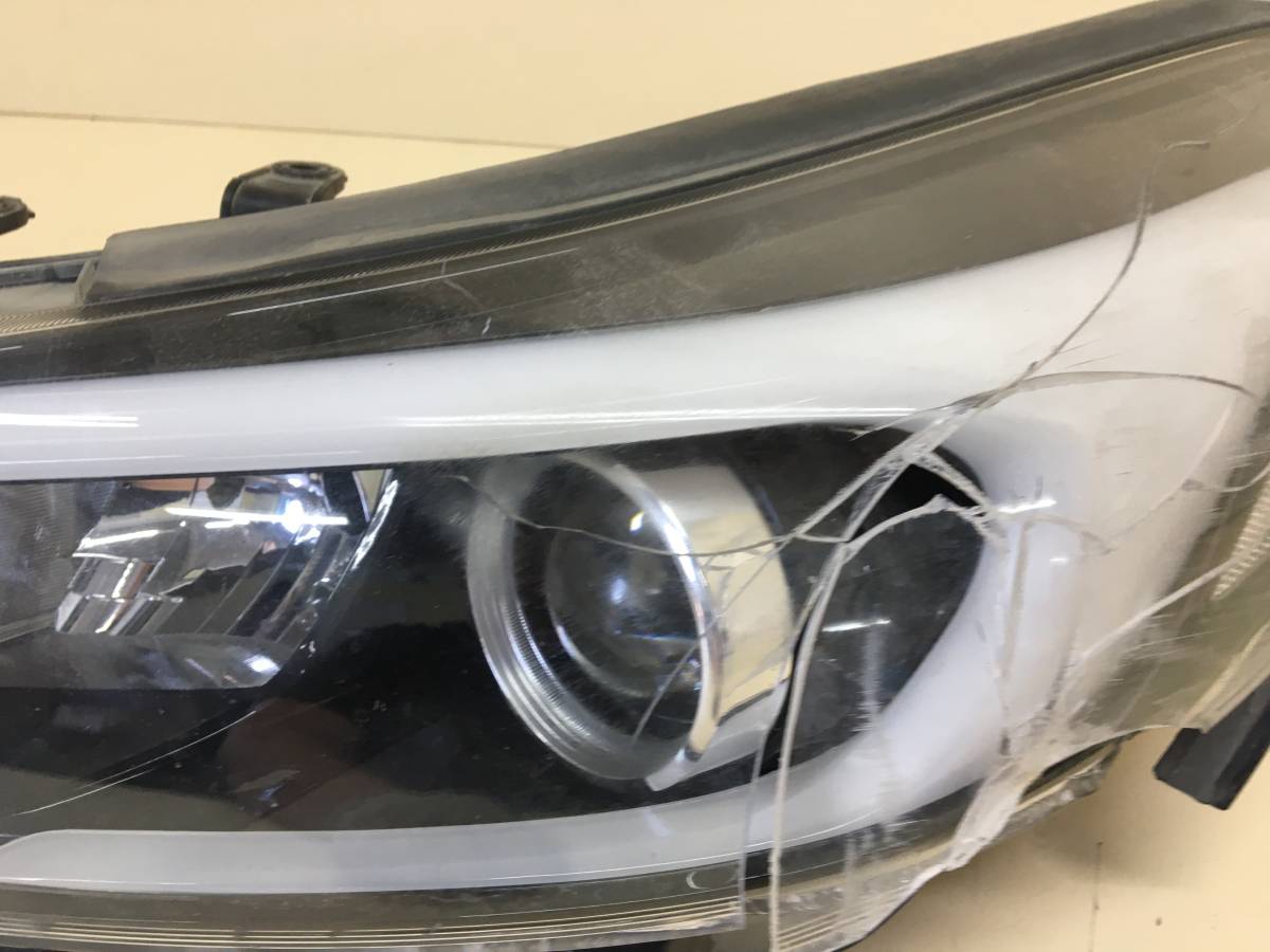 Фара левая Kia Cerato (YD) 2013-2020