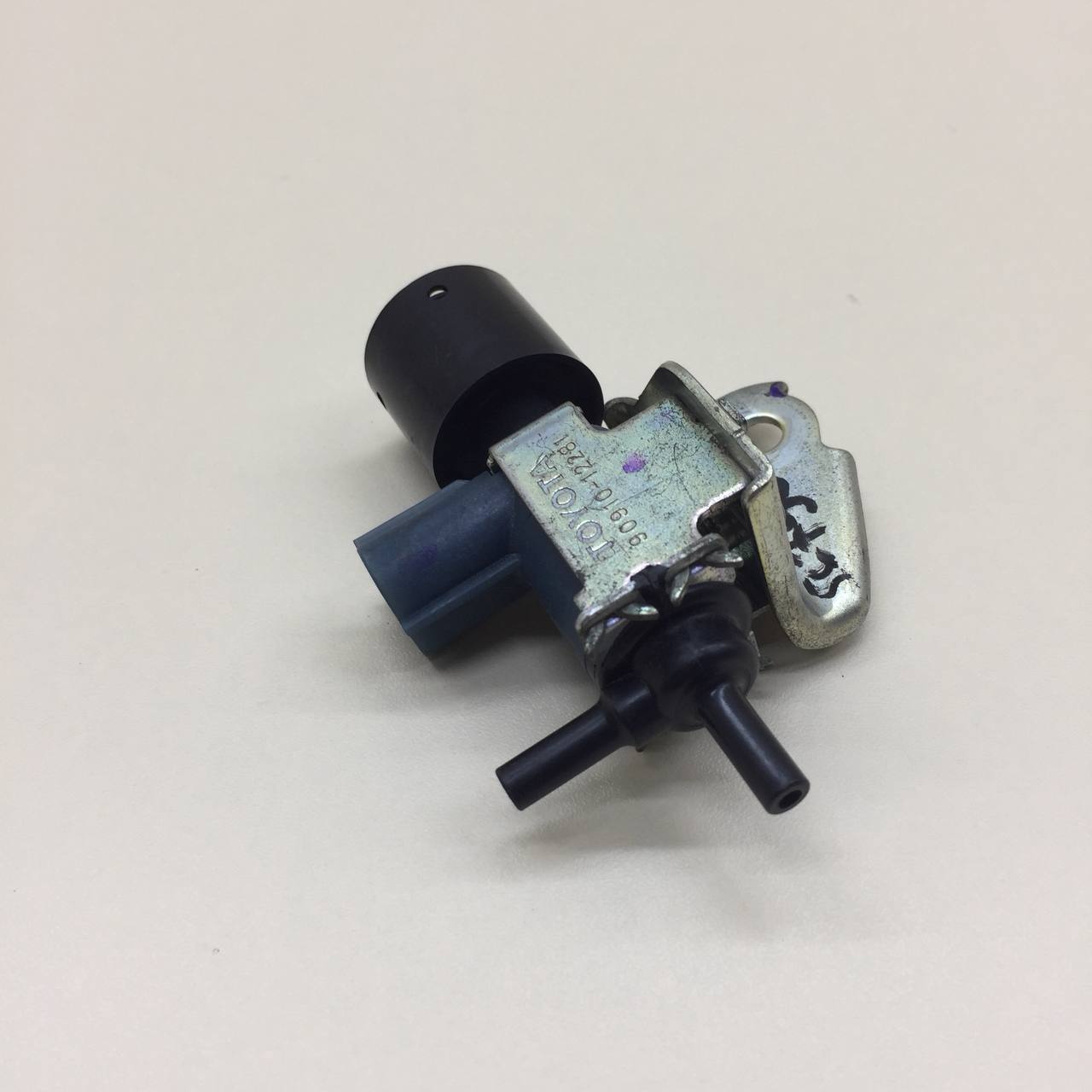 Клапан электромагнитный Toyota Rav 4 (A30) 2006-2013 Клапан электромагнитный Toyota Rav 4 (A30) 2006-2013