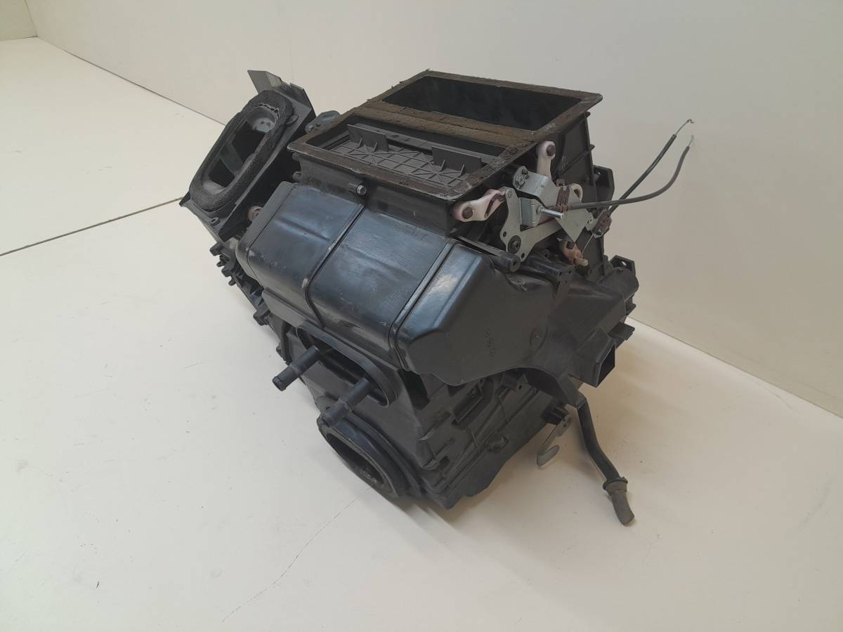 Корпус отопителя Nissan Almera (N16) 2000-2006 Корпус отопителя Nissan Almera (N16) 2000-2006