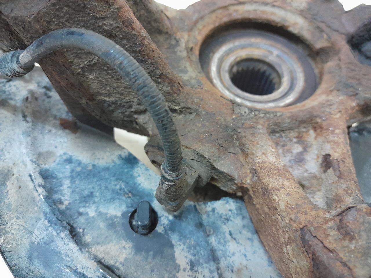 Кулак поворотный передний левый Renault Logan (2) 2014>