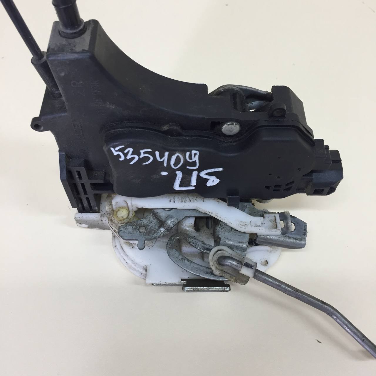 Замок двери задней правой Mitsubishi Lancer X (CX, CY)  2007>