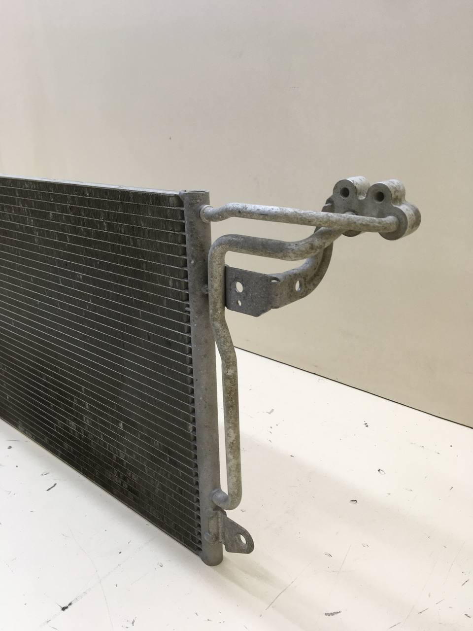 Радиатор кондиционера (конденсер) Volkswagen Polo (MK5) 2011-2020
