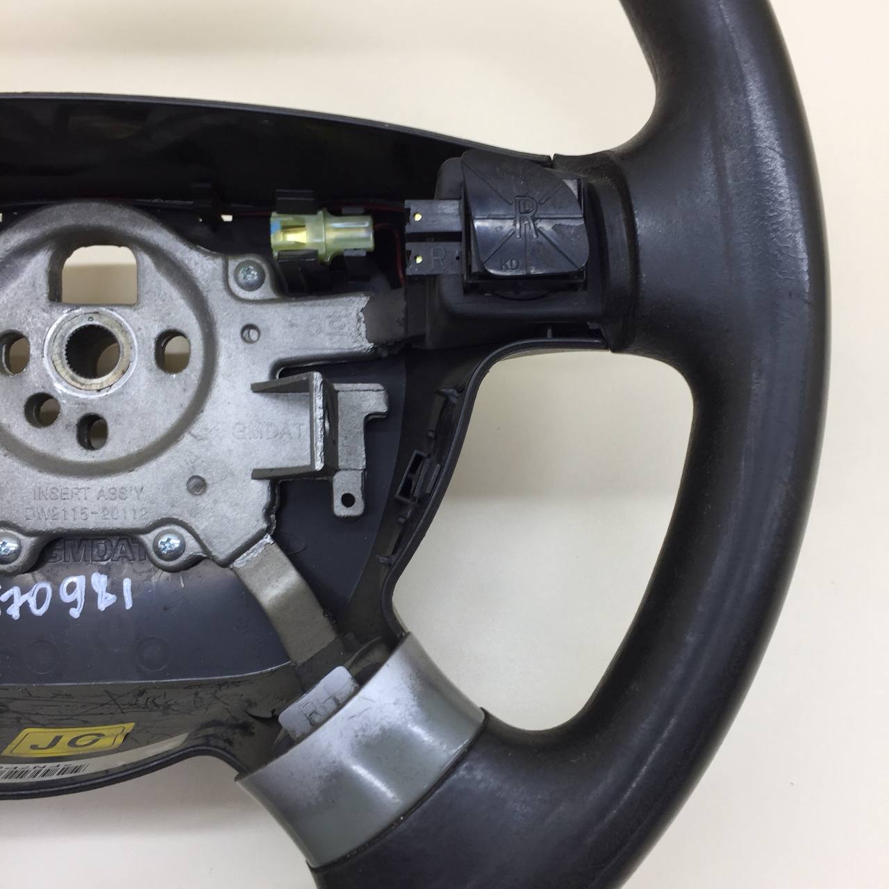 Подушка безопасности в рулевое колесо Chevrolet Aveo T250 2005-2011