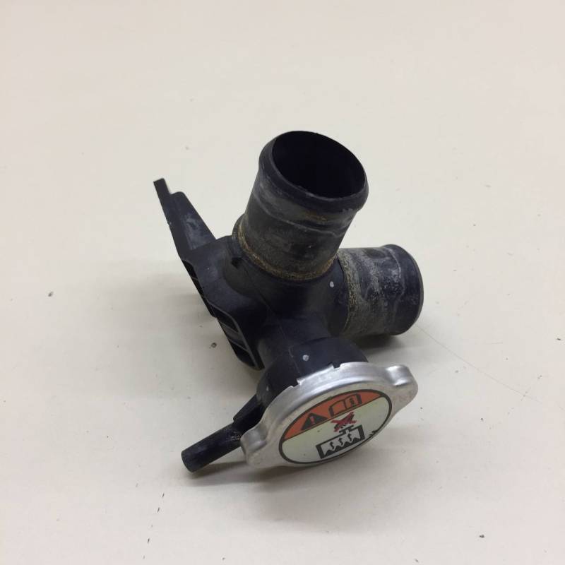 Тройник системы охлаждения Kia Rio 3 (QB) 2011-2017