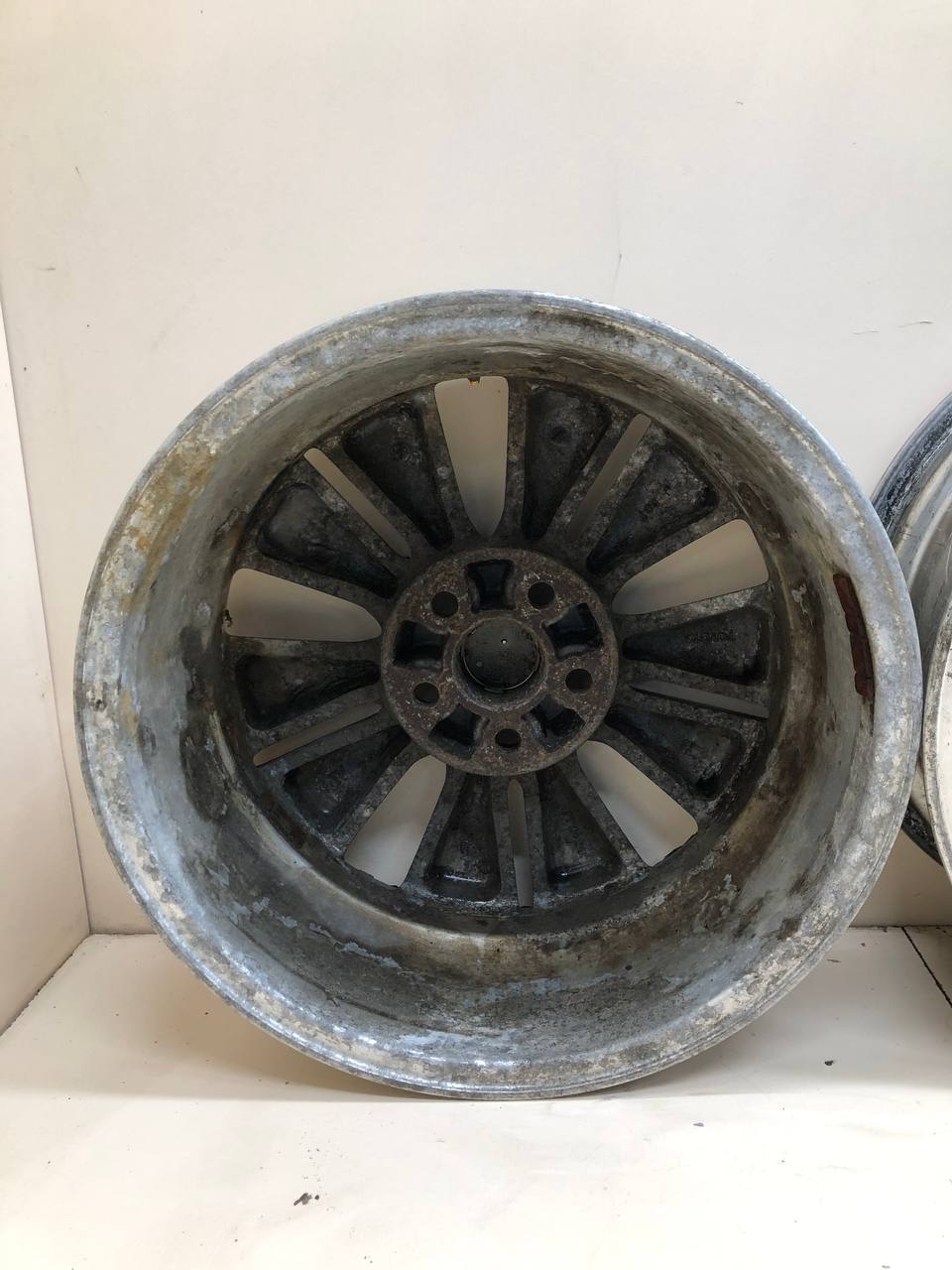 Диски R17 Литые