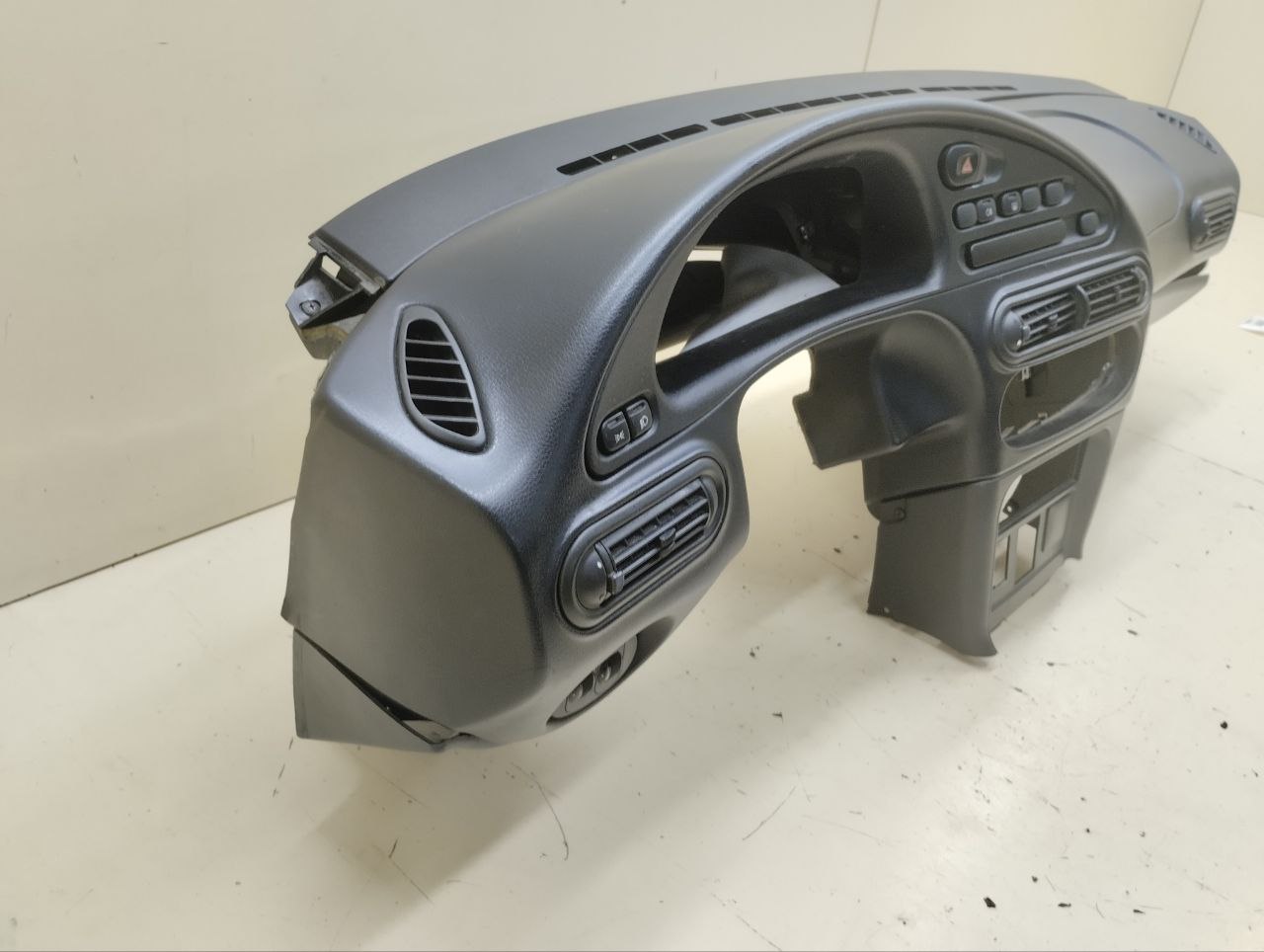 Торпедо Chevrolet Niva 2009-2020