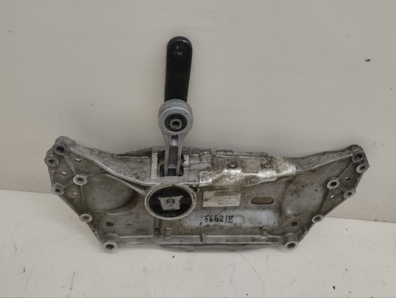 Балка подмоторная Skoda Octavia (A5 1Z-) 2004-2013 Балка подмоторная Skoda Octavia (A5 1Z-) 2004-2013