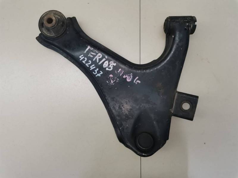Рычаг передний правый Toyota Cami (J100) 1999-2006