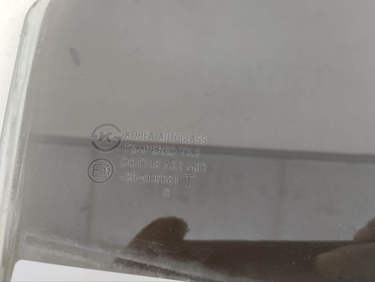 Стекло двери задней правой Hyundai Solaris (RB) 2010-2017