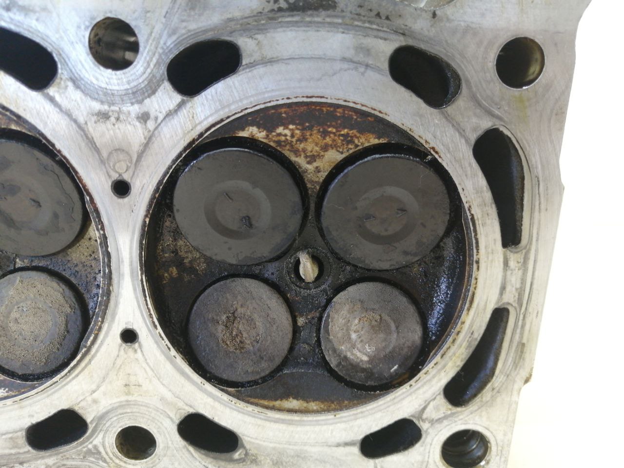 Головка блока цилиндров Toyota Camry (V40) 2006-2011 Головка блока цилиндров Toyota Camry (V40) 2006-2011