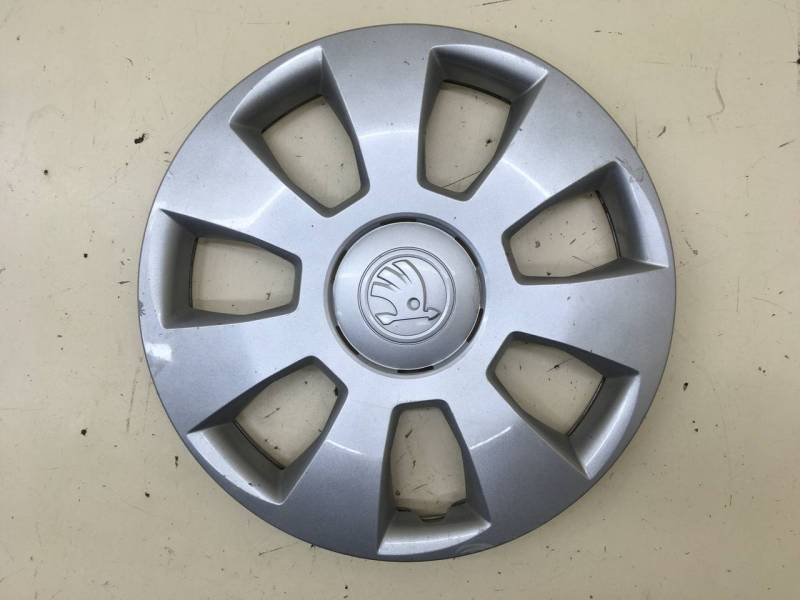Колпак декоративный Skoda Rapid 2012-2020 Колпак декоративный Skoda Rapid 2012-2020