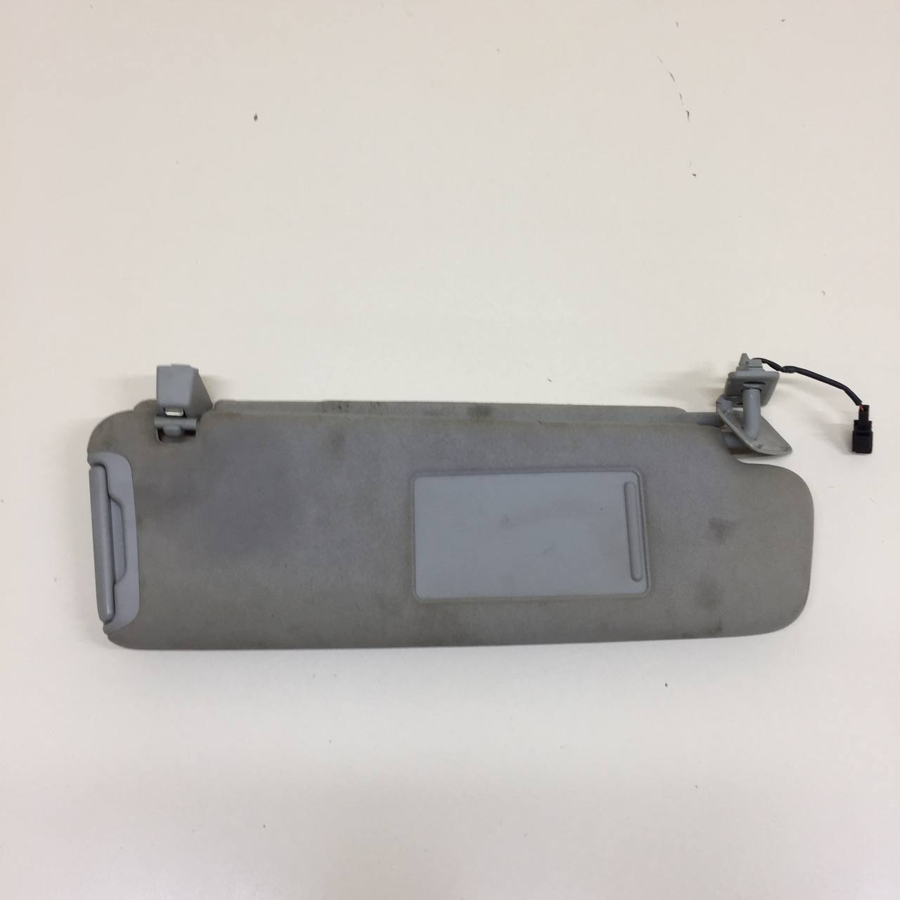 Козырек солнцезащитный (внутри) Audi Q7 (4L) 2005-2015