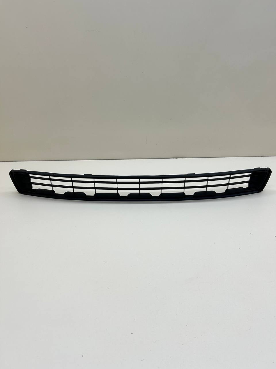Решетка в бампер Toyota Rav 4 (A30) 2006-2013