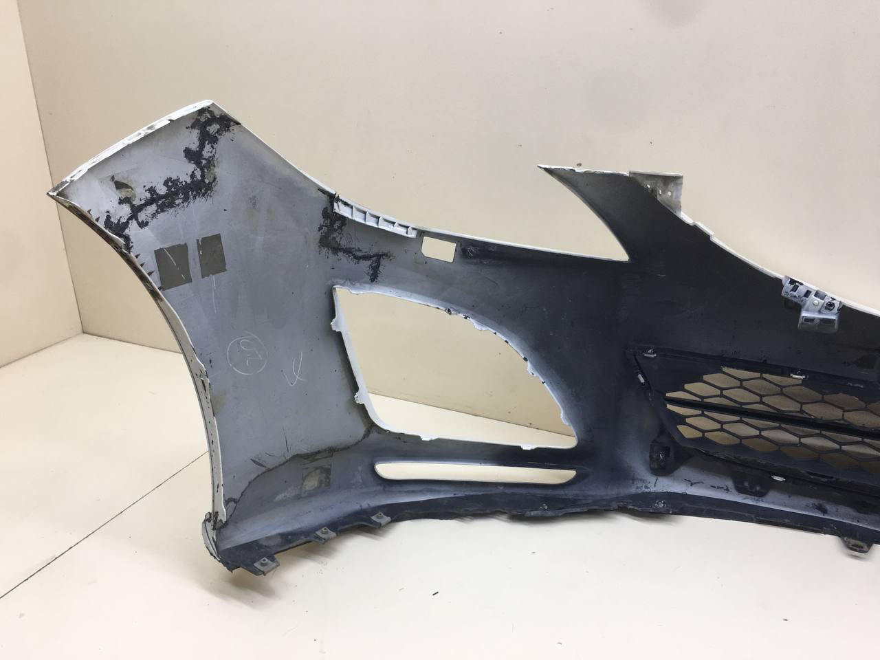 Бампер передний Mazda Mazda 6 (GH) 2007-2012 Бампер передний Mazda Mazda 6 (GH) 2007-2012
