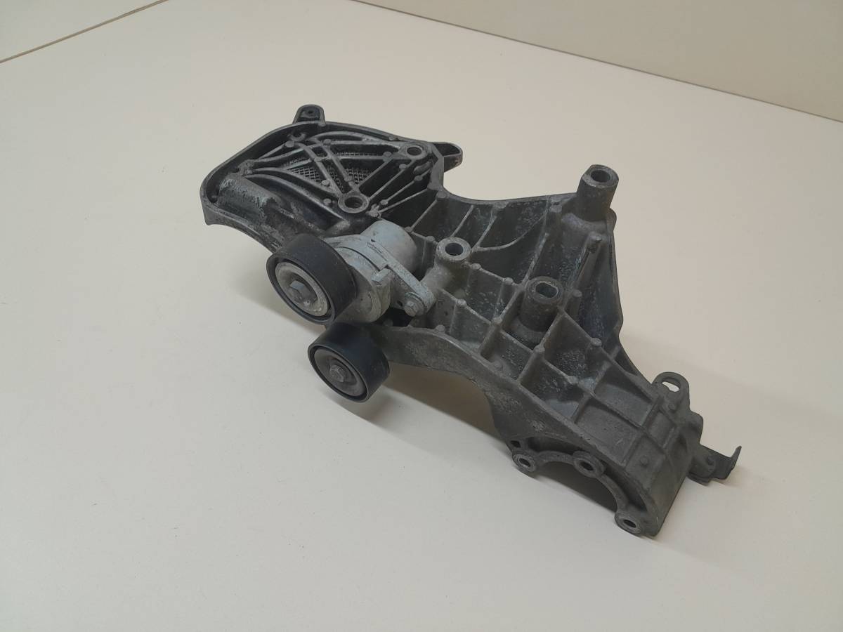 Кронштейн генератора Nissan Almera 3 (G11, G15) 2012> Кронштейн генератора Nissan Almera 3 (G11, G15) 2012>
