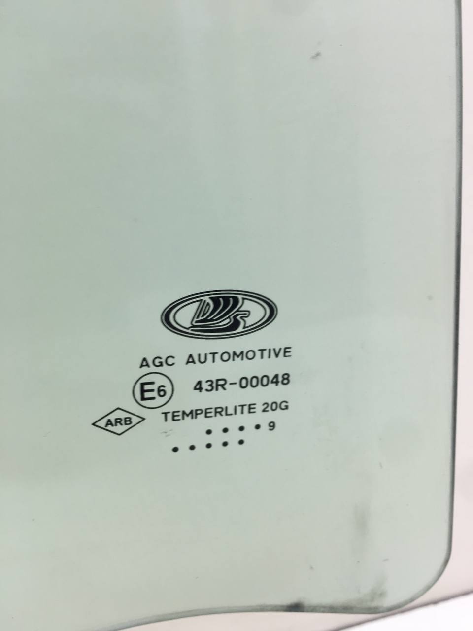Стекло двери задней правой Lada X-RAY 2016>