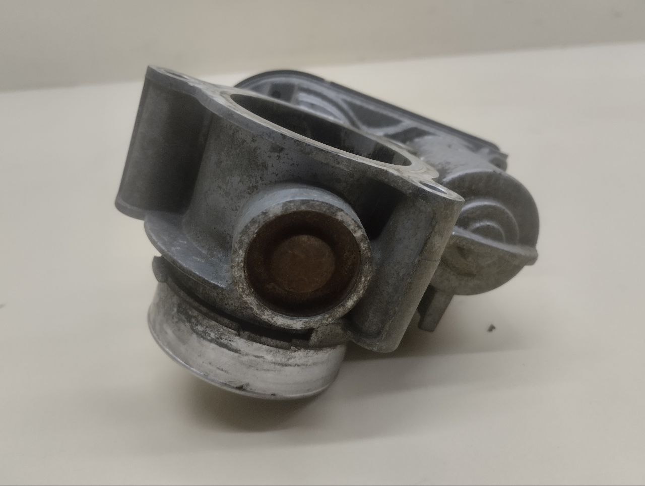 Заслонка дроссельная электрическая Lada Granta 2011>