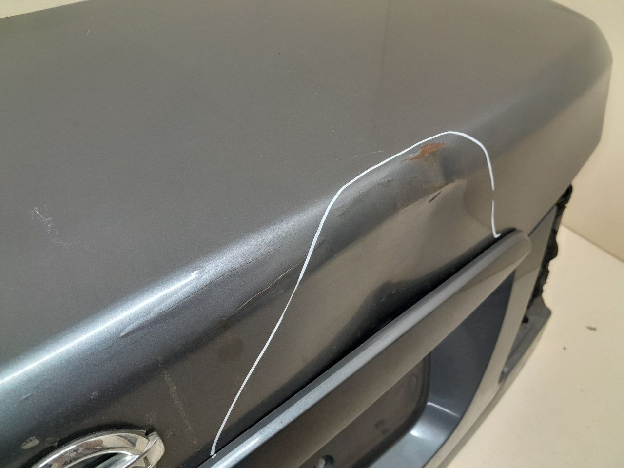 Крышка багажника Nissan Almera (N16) 2000-2006 Крышка багажника Nissan Almera (N16) 2000-2006