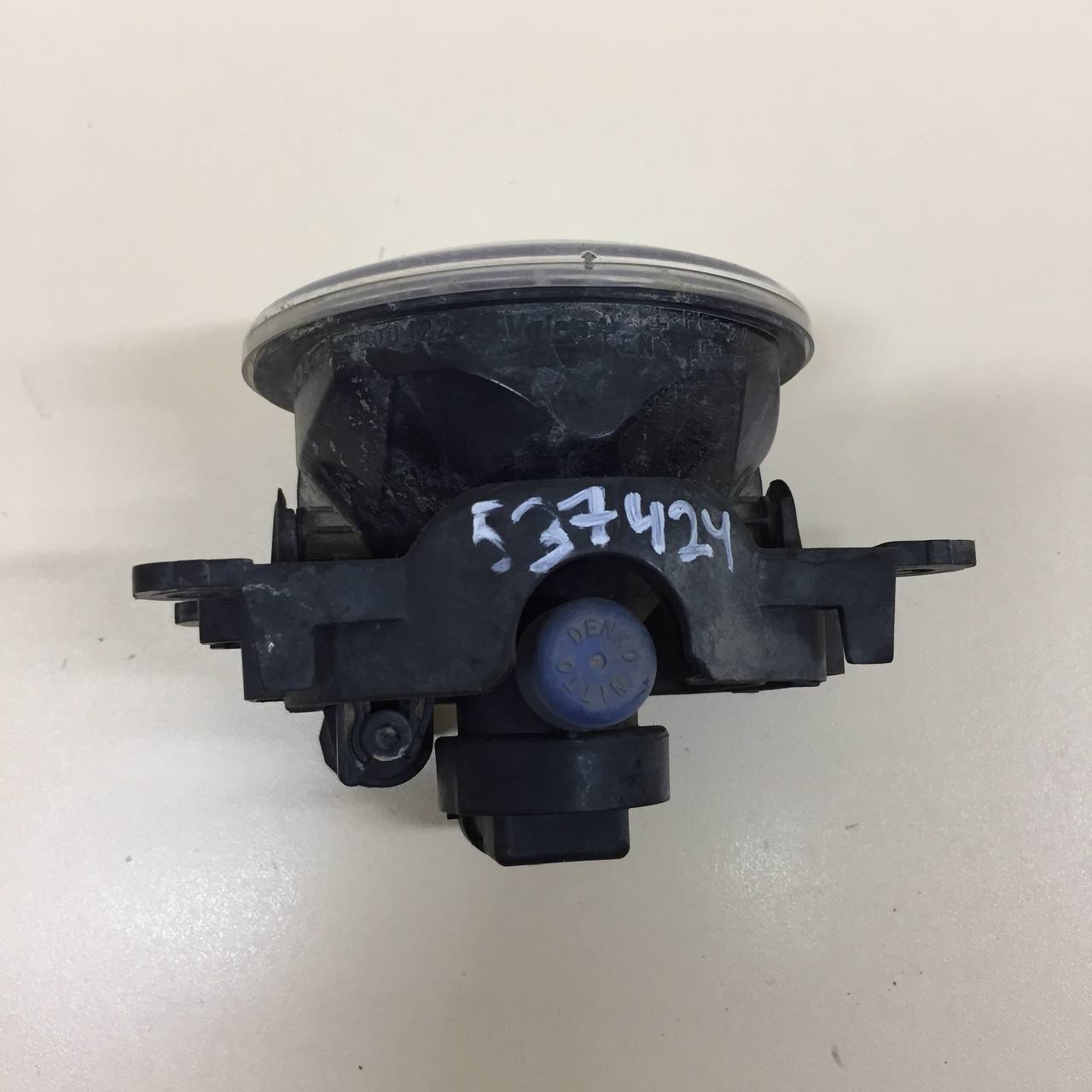 Фара противотуманная Renault Duster (HSA, HSM) 2012> Фара противотуманная Renault Duster (HSA, HSM) 2012>