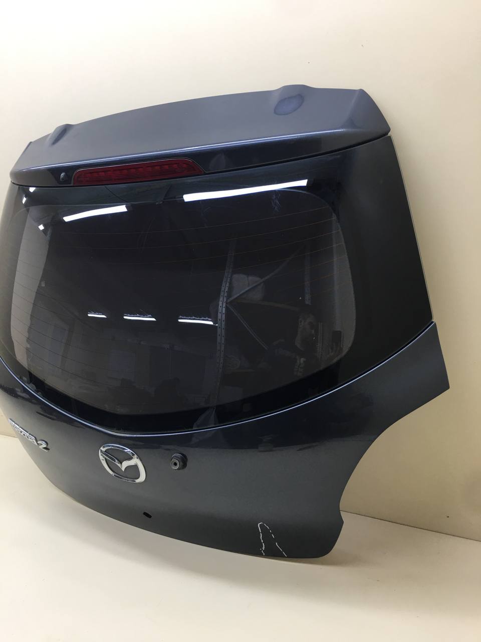 Дверь багажника со стеклом Mazda Mazda 2 (DE) 2007-2014