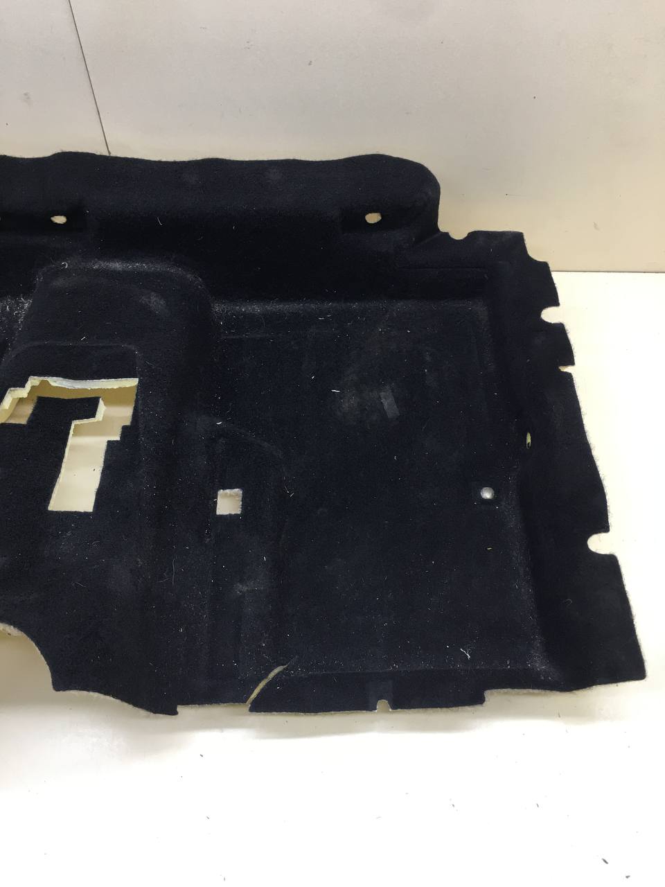 Покрытие напольное (ковролин) Lada  Niva Travel 2020>