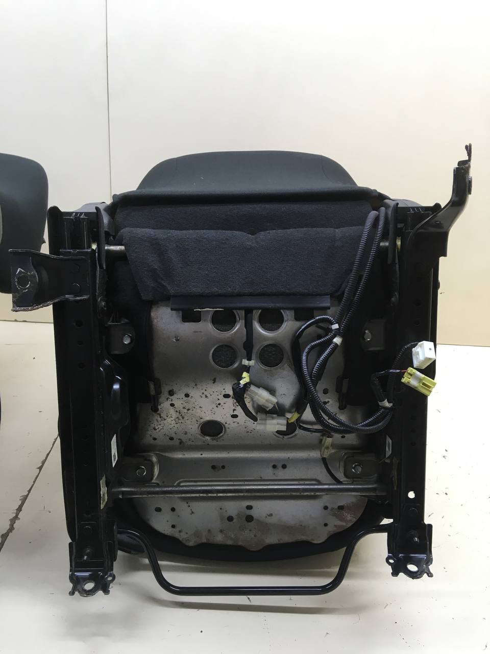 Сиденье (комплект) Mazda Mazda 6 (GG) 2002-2007 Сиденье (комплект) Mazda Mazda 6 (GG) 2002-2007