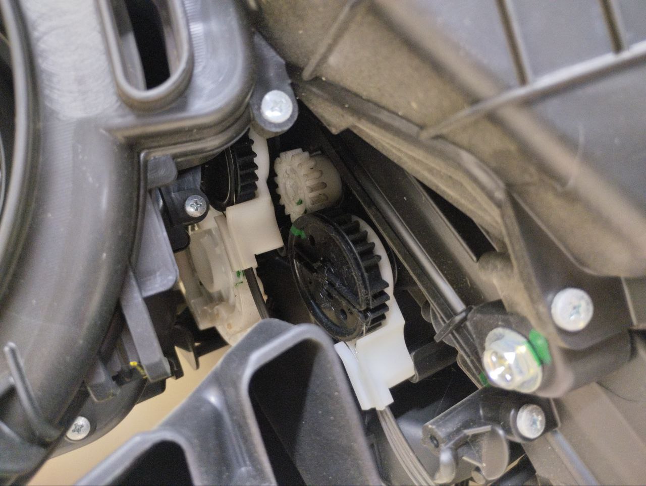 Корпус отопителя Toyota Auris (E150) 2006-2012 Корпус отопителя Toyota Auris (E150) 2006-2012
