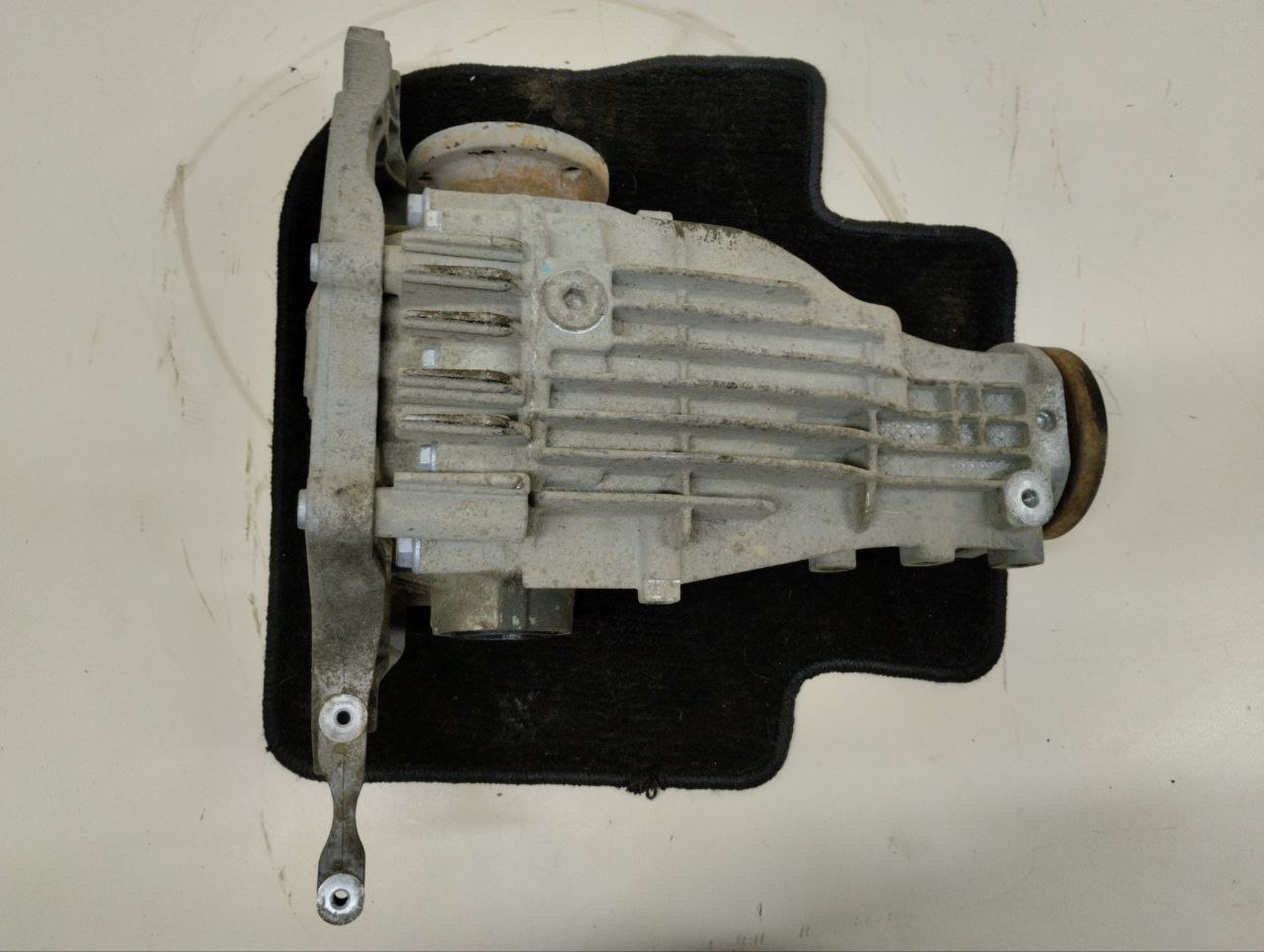 Редуктор заднего моста Audi Q5 (8R) 2008-2017