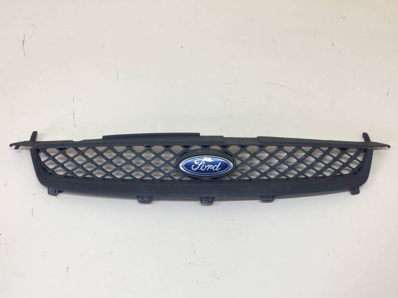 Решетка радиатора Ford Fiesta (MK5) 2002-2008