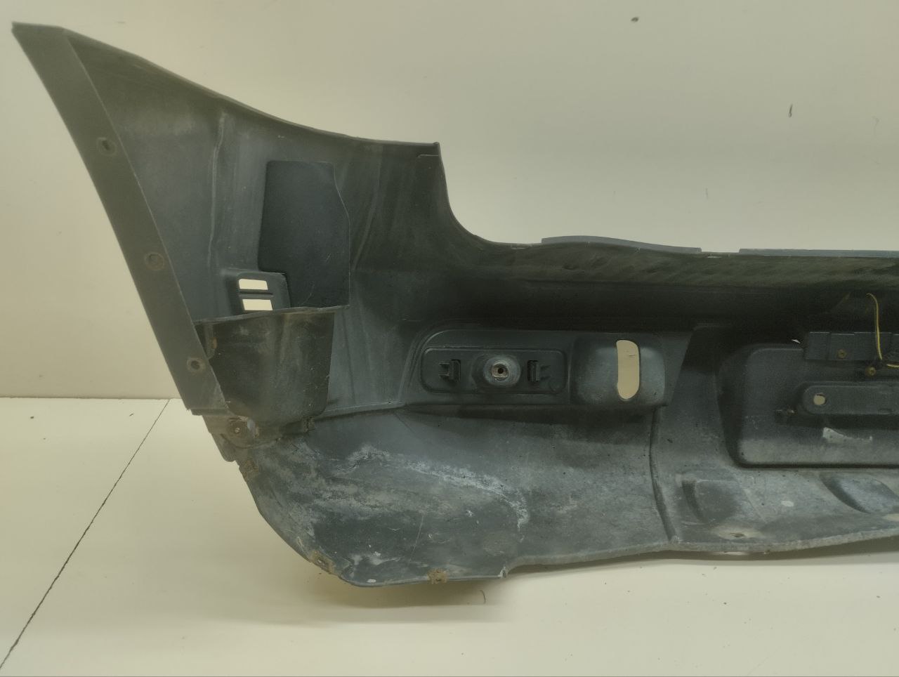 Бампер задний Chevrolet Niva 2009-2020