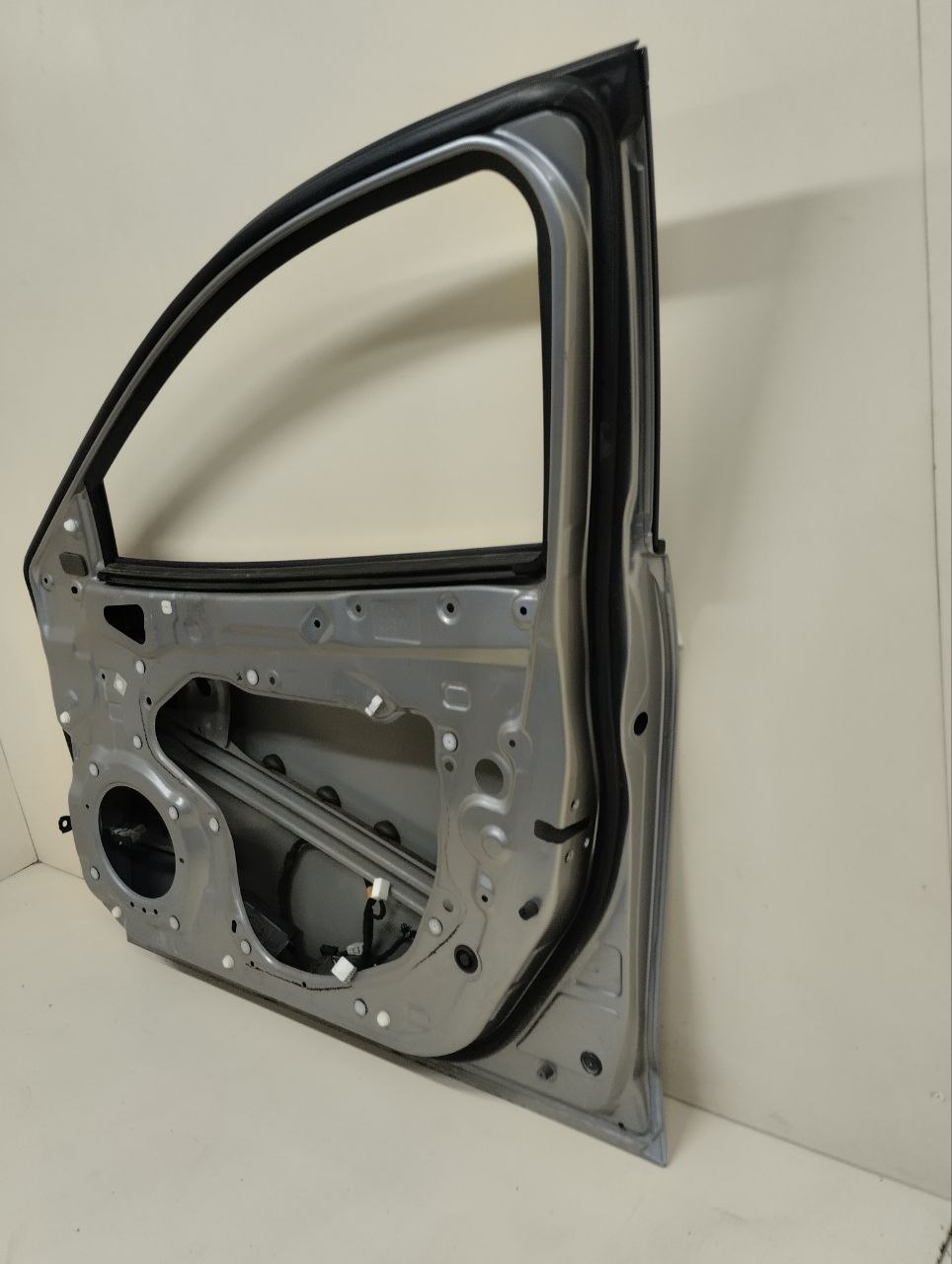 Дверь передняя правая Mazda Mazda 3 (BM) 2013-2016 Дверь передняя правая Mazda Mazda 3 (BM) 2013-2016
